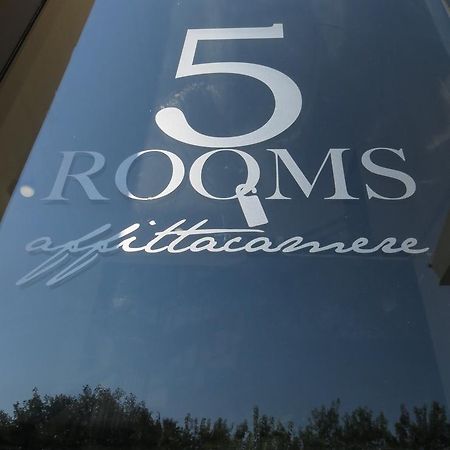 5 Rooms Affittacamere Civitavecchia Exteriör bild