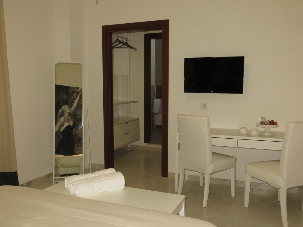 5 Rooms Affittacamere Civitavecchia Rum bild